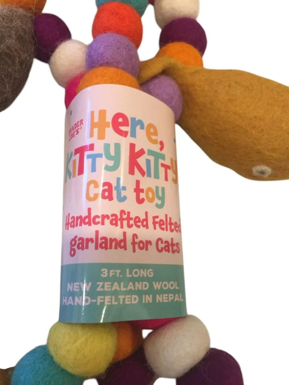 Trader Joe's HERE KITTY KITTY! Cat Toy Felted 3' Garland Mice Fish Balls